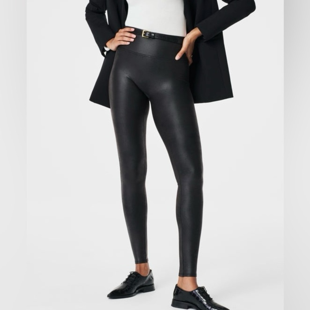 Spanx black faux leather leggings small